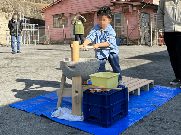 もちつきイメージ